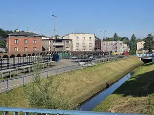 Widok targu, początek remontu