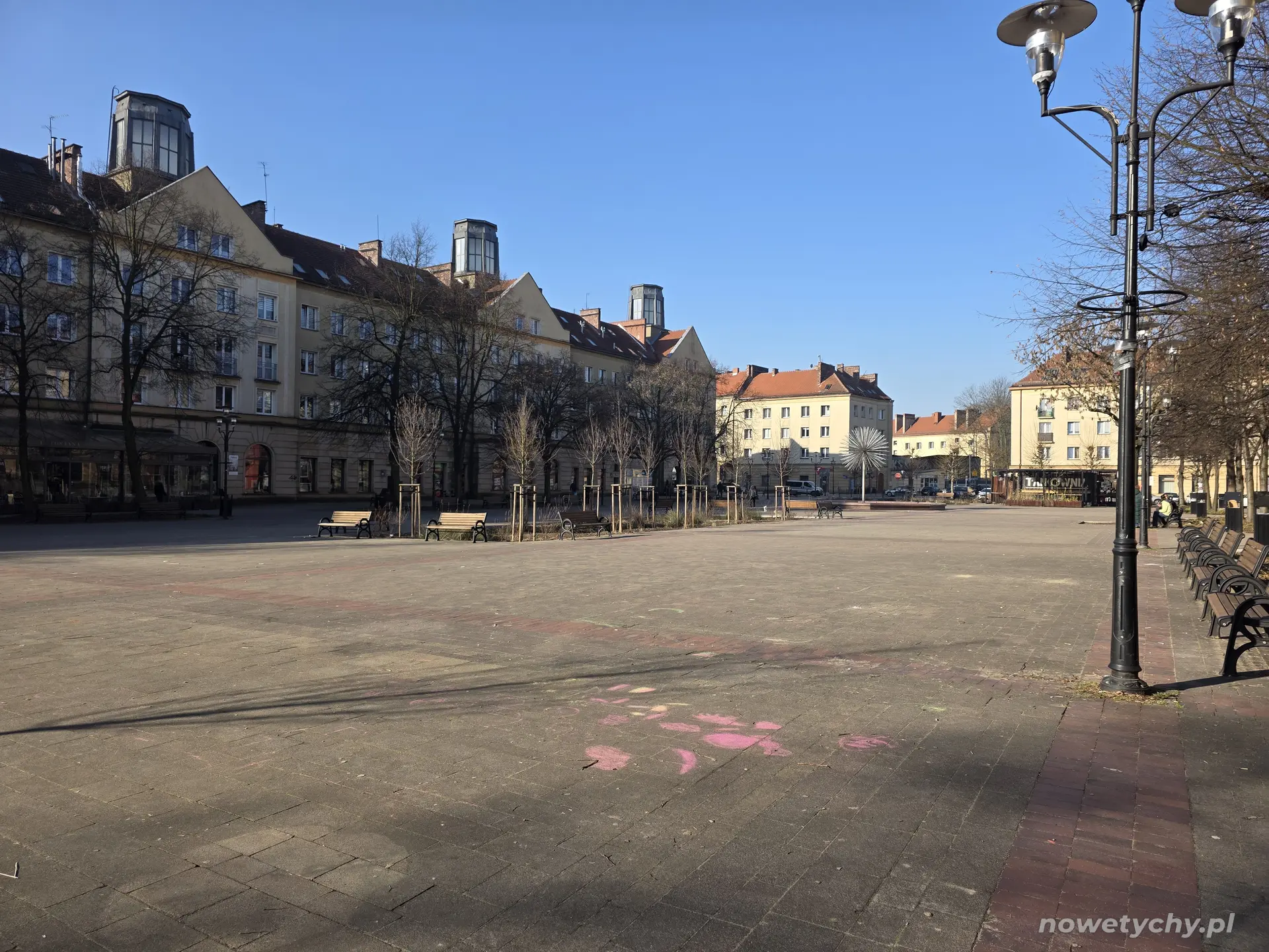 Widok od ulicy Bibliotecznej
