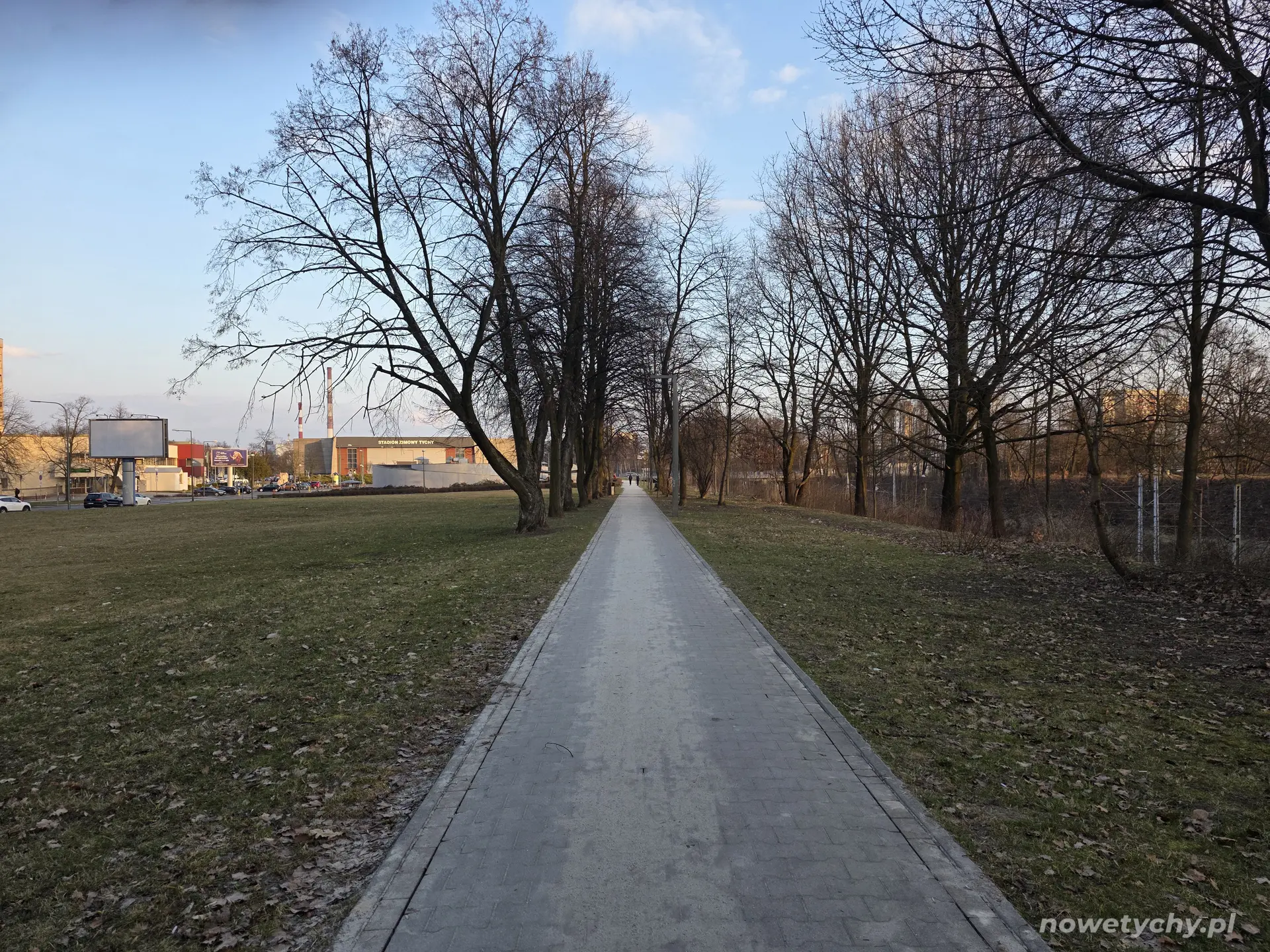 W oddali Stadion Zimowy